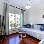 Modern Comfort Apartment
