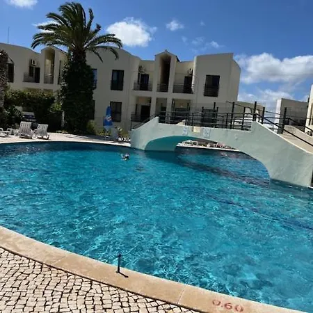 Modern Comfort Lägenhet Alvor